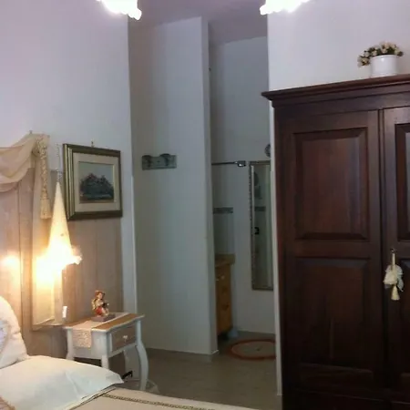 Lido Bed & Breakfast