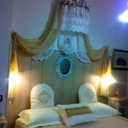 Lido Bed & Breakfast