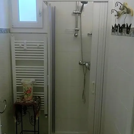 Lido Bed & Breakfast 3*