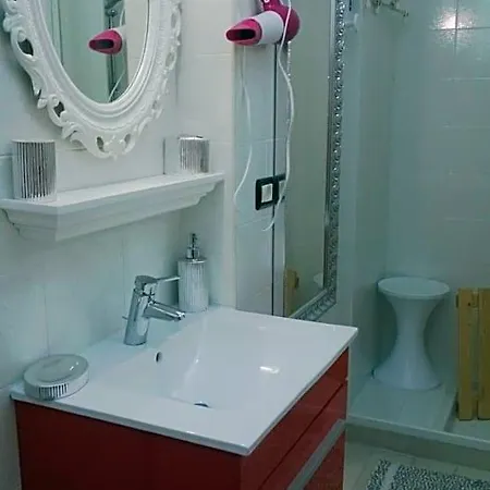 Lido Bed & Breakfast